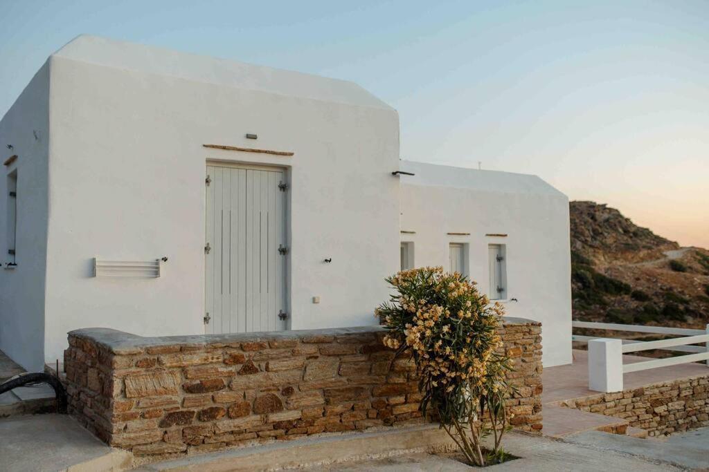 Villa Sea And Sun L à Mylopotas Extérieur photo